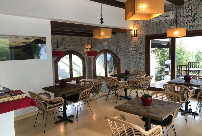 Cortijo La Almendra y el Gitano